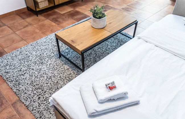 Charles Apartments in Old Town Prague - Photo 22