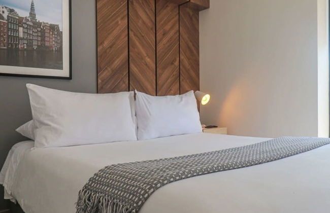 w Charming 1BR in San Isidro - Photo 9