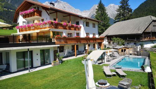 Appartements Pohuibe - Foto 2, Garden, sunbed, Garden view