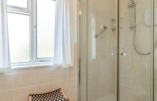 3 Bed in Kirriemuir 82244 - Foto 10