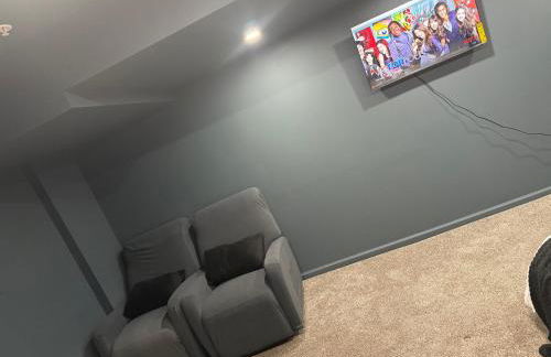 Luxury 2 bedroom basement - Foto 18