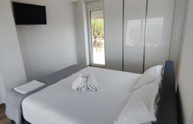 Evilenia Luxury Apartments - Photo 4