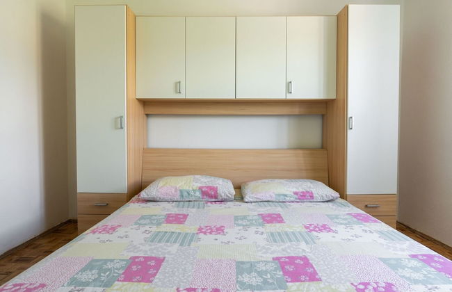 Simplistic Holiday Home in Rogoznica near Sea Beach - Foto 10