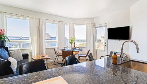 2 Cayucan Bungalows Steps to Beach Shared Lounge Sleeps 12 - Foto 2, Other