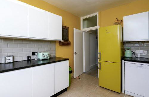 GuestReady - Cosy Retreat in the East End - Foto 14