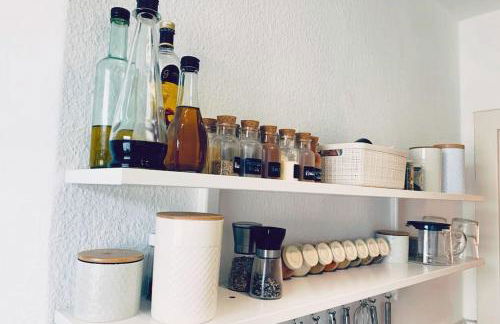 Lovely City Apartment with Balcony, central - Foto 16