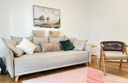 Frankfurt Messe Business Suit - Messe South Gate located across street - Foto 2