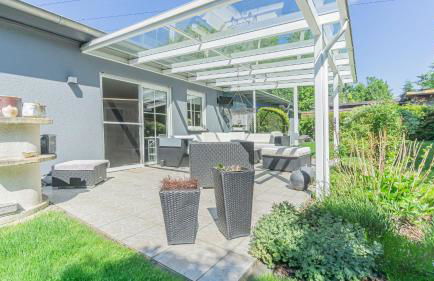 Ferienhaus Cottbus, Garage, große Sonnenterrasse, Kamin, 4 Zimmer, Ankleidezimmer - Foto 11