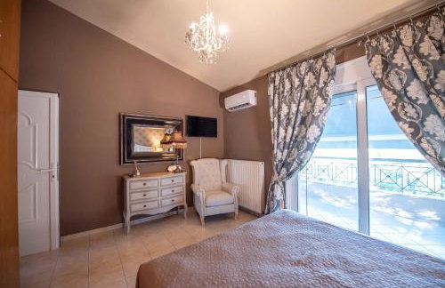 Dana's Luxury Maisonette - Photo 49