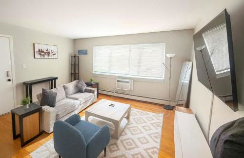 Central 2BR Private Stay Near Airport & Cafés - Foto 3