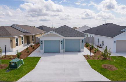 Cozy Family Stay- Queen-Double-Twins Bed- Full Kitchen-Netflix-Golf Cart-WiFi - Photo 52