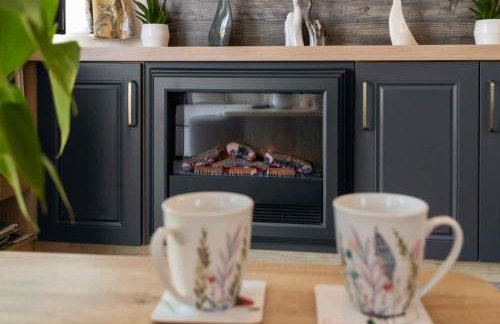 Lake View Escape - Fishing Lakes, Heated Outdoor Swimming Pool 500yrds on Sister Park , Pool Open April to September - Foto 10