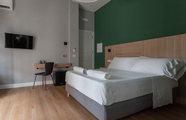 Nolana 28 Rooms in Naples - Photo 6