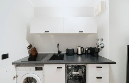 Luxurious 105m2 Penthouse in Prime Location 4 Bedroms & Balcony - Photo 23