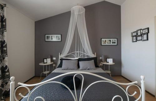 Villa Laura Krnica near Pula for 8 people - pet friendly with children playground - Foto 33