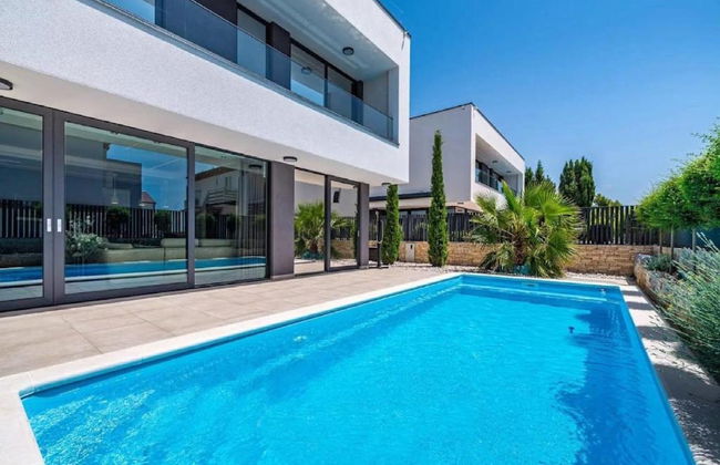 Villa Alpha & Omega - Foto 31