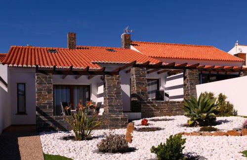 Falésias da Arrifana - Foto 3