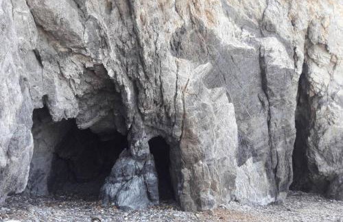 Little Penthouse with Open Terrace - Photo 33