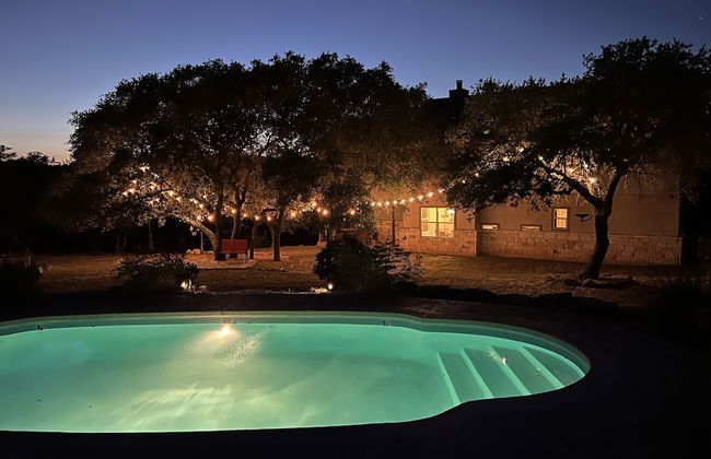 Luxury Home! - Pool - Fire Pit - Near Canyon Lake! - Foto 23