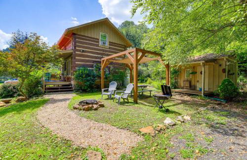 6 Mi to Dtwn Lansing Riverfront Home with Fire Pit - Foto 2