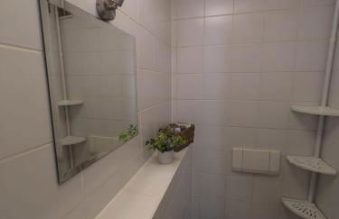 Große helle Wohnung nähe Audi und Lidl IT - Foto 8