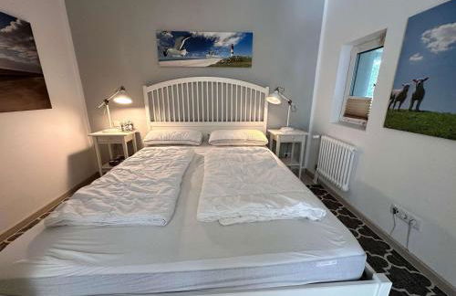 Sky & Sand Homes Storchennest I Cozy Wohnung fuer 4 Gäste mit Terrasse und Parkgarten im Reetdachanwesen in SPO - Photo 24