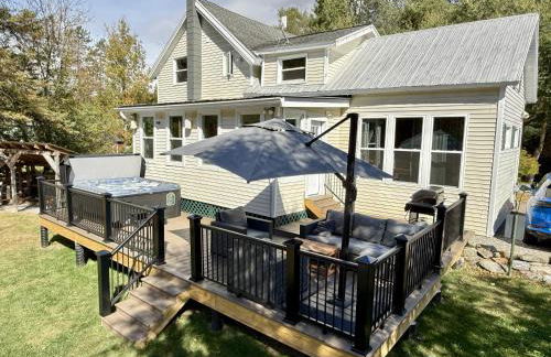 Jay Peak Getaway on Trout River - Foto 42