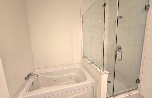 Luxury 2BR in Downtown Fort Myers Pool & Terrace - Foto 9