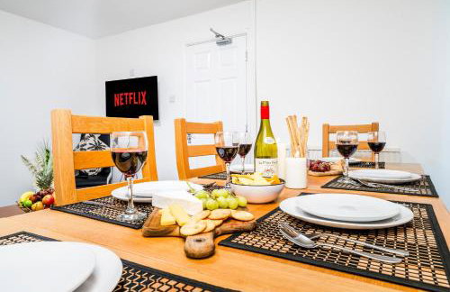 Mayflower 5-Bed Home, Contractors, Family, Harry Porter - Photo 26