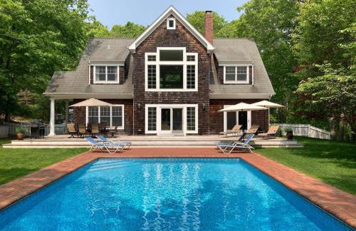 4 bedroom East Hampton home with large heated pool - Foto 15