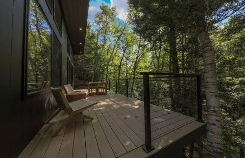 Cozy Luxury Cabin w Hot Tub, Fire Pit, King Bed - Foto 75