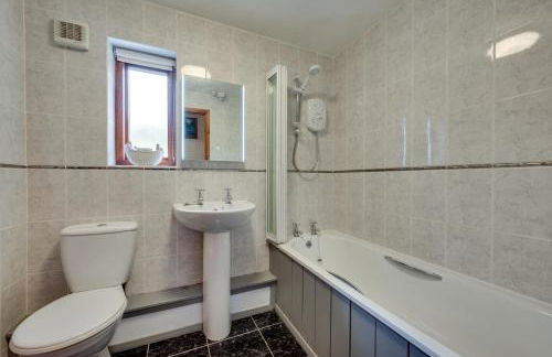 4 Bed in Llanarmon Dyffryn Ceiriog oc-bow152 - Foto 13