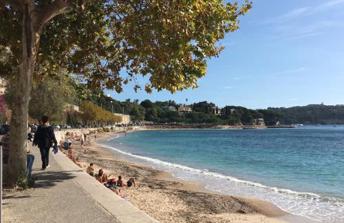 Nyrenoverad lägenhet med havsutsikt - Foto 12