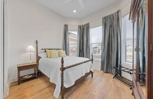 Gloria Estate- 2 blocks to Silos - Foto 5