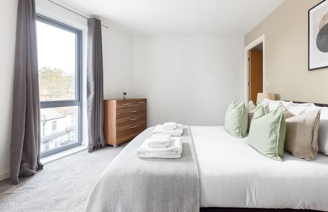 Premium 2 Bed Flat near Colindale Station - Foto 8