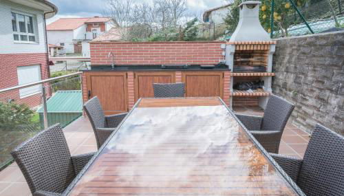 Apartamento Ria de Boo, Con patio privado - Foto 2