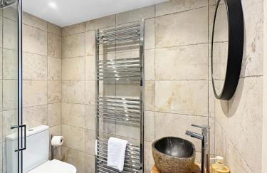 4 bedroom house Sleeps 8 Bottesford Amaya 22 - Foto 13