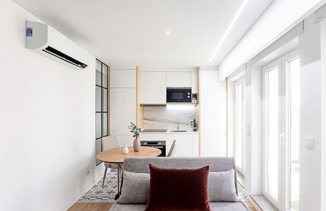 Urban House by LovelyStay - Foto 64