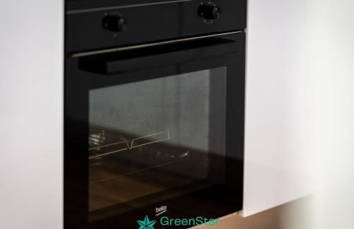 GreenStar Apartments Dundee - Short Walk Away Into Dundee City Centre - CLICK FOR OPTIONS - 6 PROPERTIES AVAILABLE FROM 1 TO 3 BEDROOMS ALL IN SAME BUILDING IDEAL FOR GROUP STAYS - Photo 92