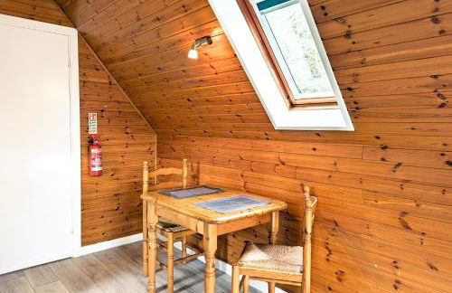 Balor 1 - Hot Tub-Perth-Pets - Photo 8