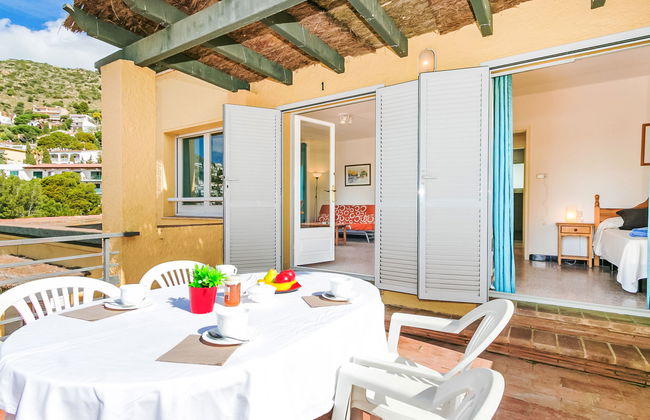 Velazquez - Photo 12