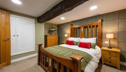 Stylish central 6 bedroom converted Granary - Foto 5, wardrobe