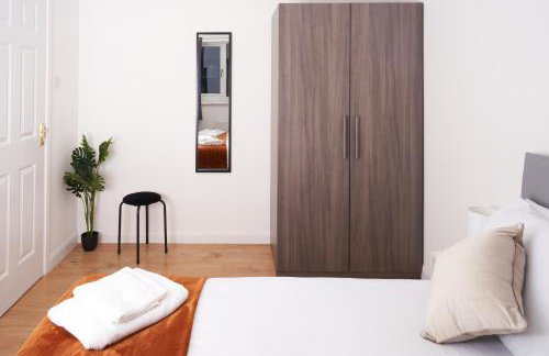 3 Bedroom Home in Central Milton Keynes - Photo 16