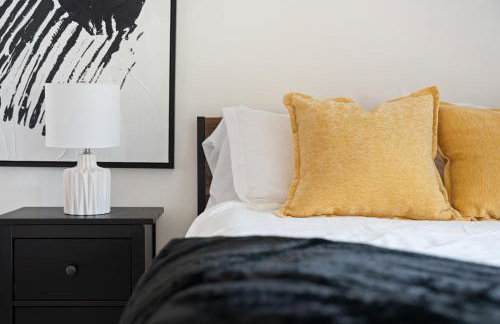 Near Safari & Beach - Backyard Games - AC - Pet OK - Foto 8