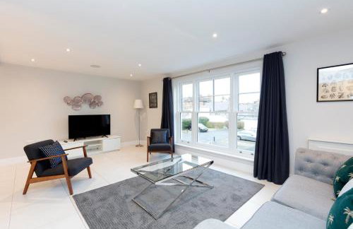Stunning Central Windsor Town House With Parking - Foto 16