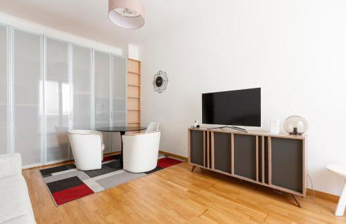 GuestHost - Domodossola M5 Modern Apartment - Foto 8
