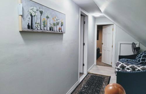 Nice house with private parking, king bed fenced yard - Foto 19