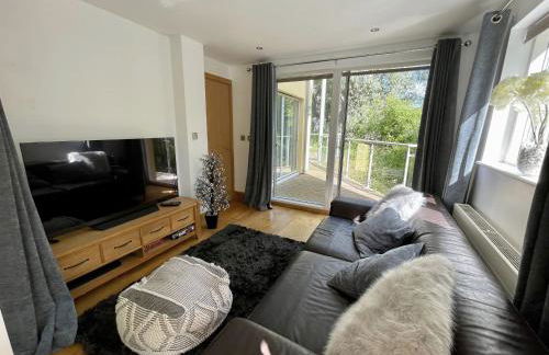 Modern contemporary home in beautiful setting - Foto 11