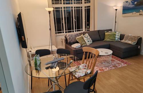 Two bedroom apartment in Queensway, London W2, - Foto 1
