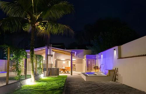 Casa com piscina, a 4 minutos do mar, Boraceia 2 - Foto 1